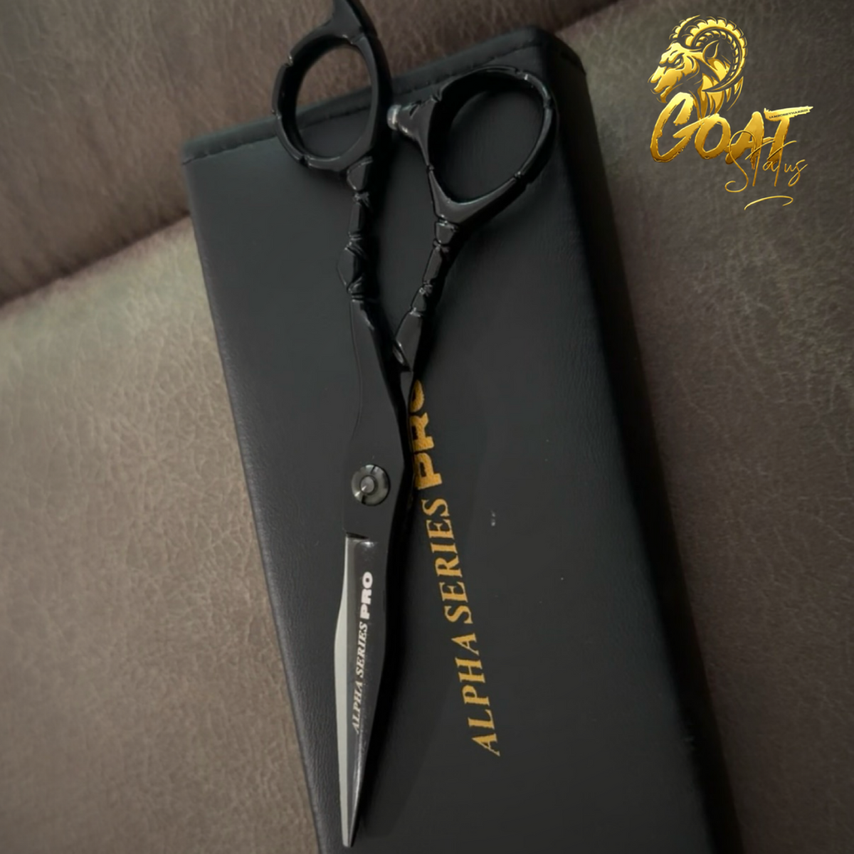 Signature Shear Collection (Dagger) 6” Black