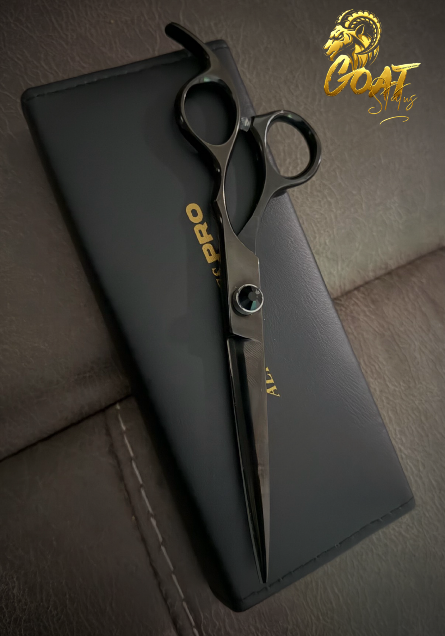 Signature Shear Collection (Signature Straight 7”) Black