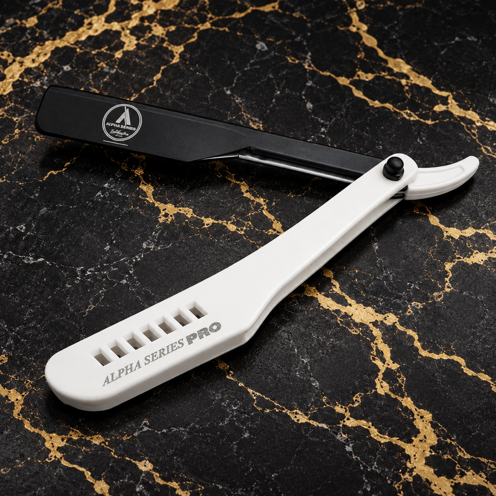 Alpha Series Pro Alpha 3 Plus cartridge razor in white